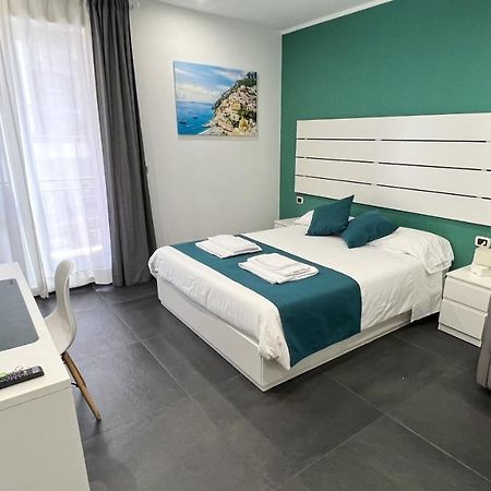 Soave Rooms เนเปิลส์ ภายนอก รูปภาพ